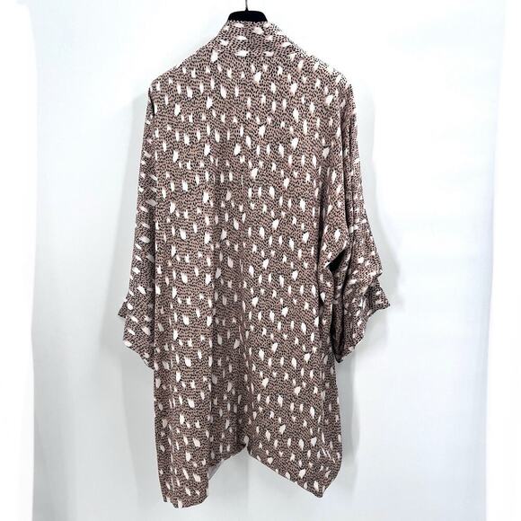 Vintage Custom OOAK Beige Black Animal Print Silk Kimono Jacket - Picture 8 of 8